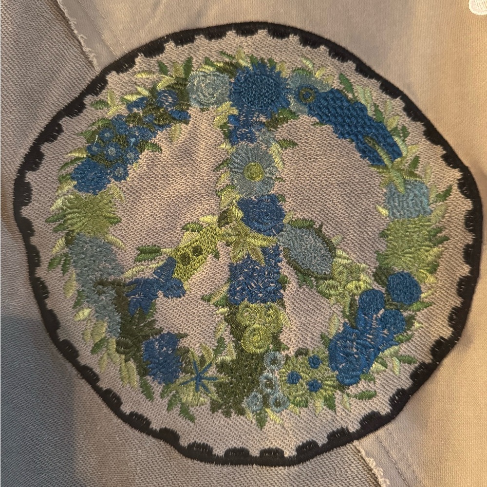 Brand New Pol Peace Sign Sweatshirt with Floral Accents - Picture 2 of 8